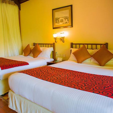 Paraa Safari Lodge Ngoại thất bức ảnh