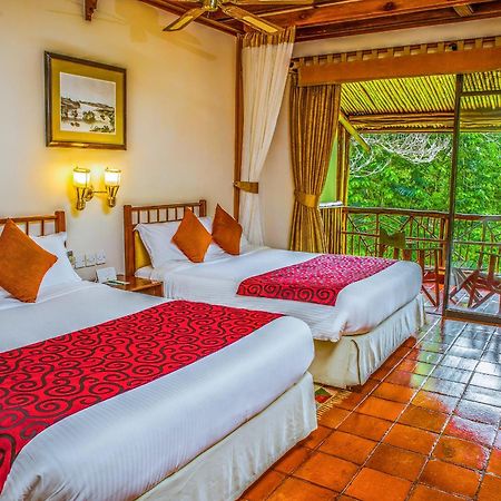 Paraa Safari Lodge Ngoại thất bức ảnh