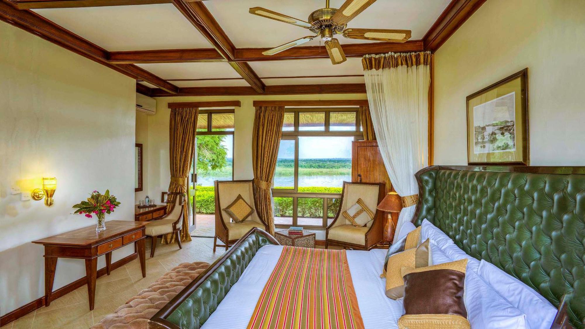 Paraa Safari Lodge Ngoại thất bức ảnh