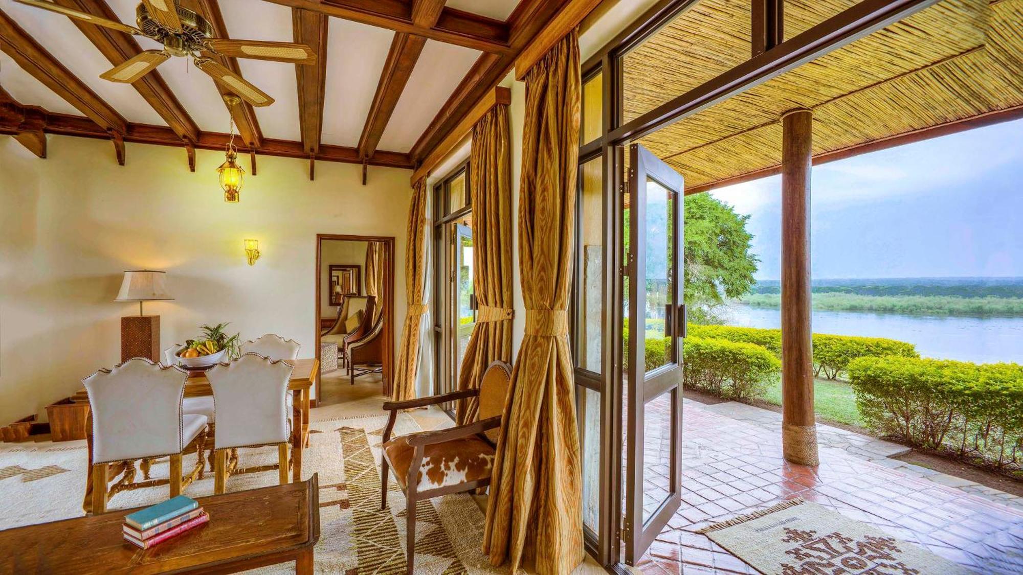Paraa Safari Lodge Ngoại thất bức ảnh