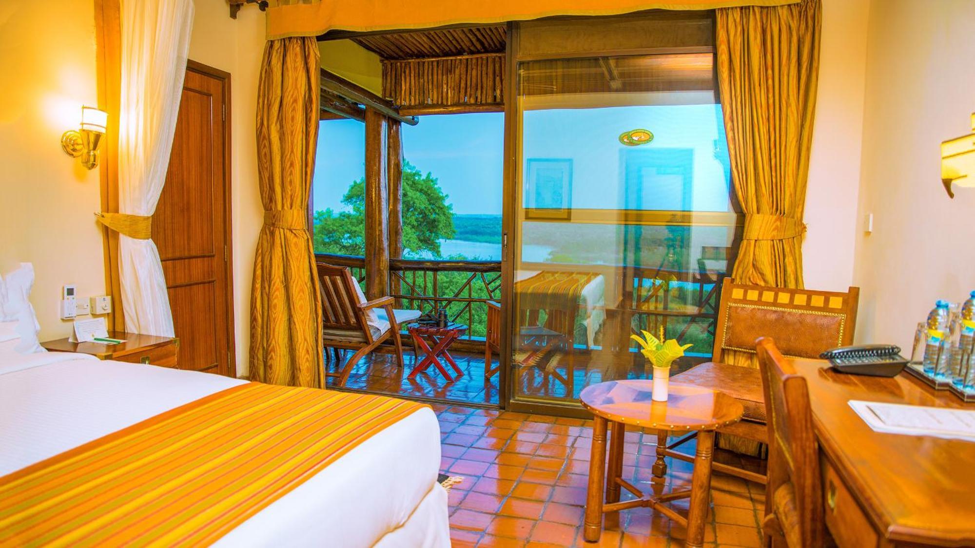 Paraa Safari Lodge Ngoại thất bức ảnh